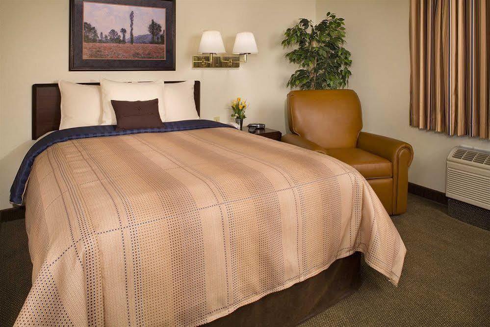 Candlewood Suites Elmira Horseheads By Ihg Esterno foto